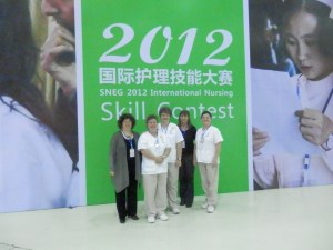 From left to right, Assistant Professor of Nursing Maria Hines, nursing students Ann Musser and Lisa Leffler, Vice Chancellor for Academic Affairs Cathy Maxwell and nursing student Jennifer Van Antwerp.